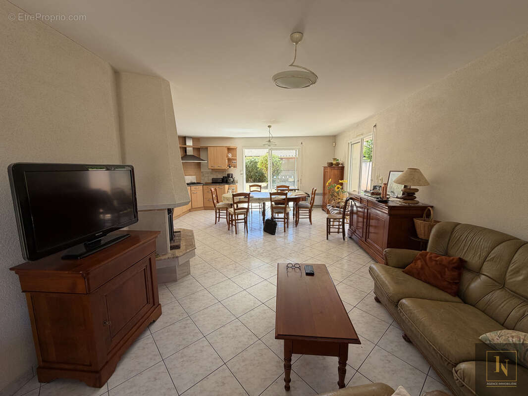 Tharon - maison 4 chambres - garage - plage et commerces à pieds - photo 7