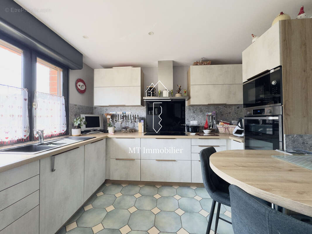 Maison 145 m² à Bouin-Plumoison  - photo 6