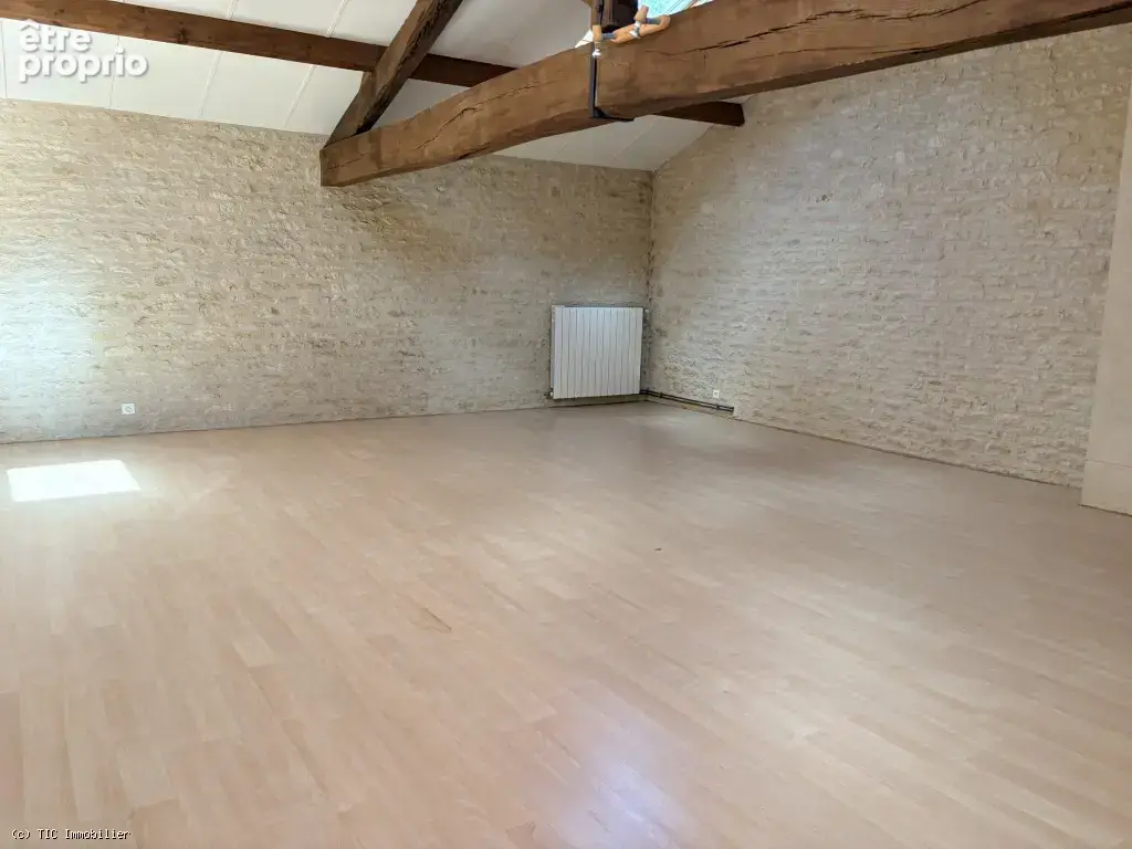Belle Maison en Pierre avec 4 Chambres et Beau Parc Arboré - photo 19