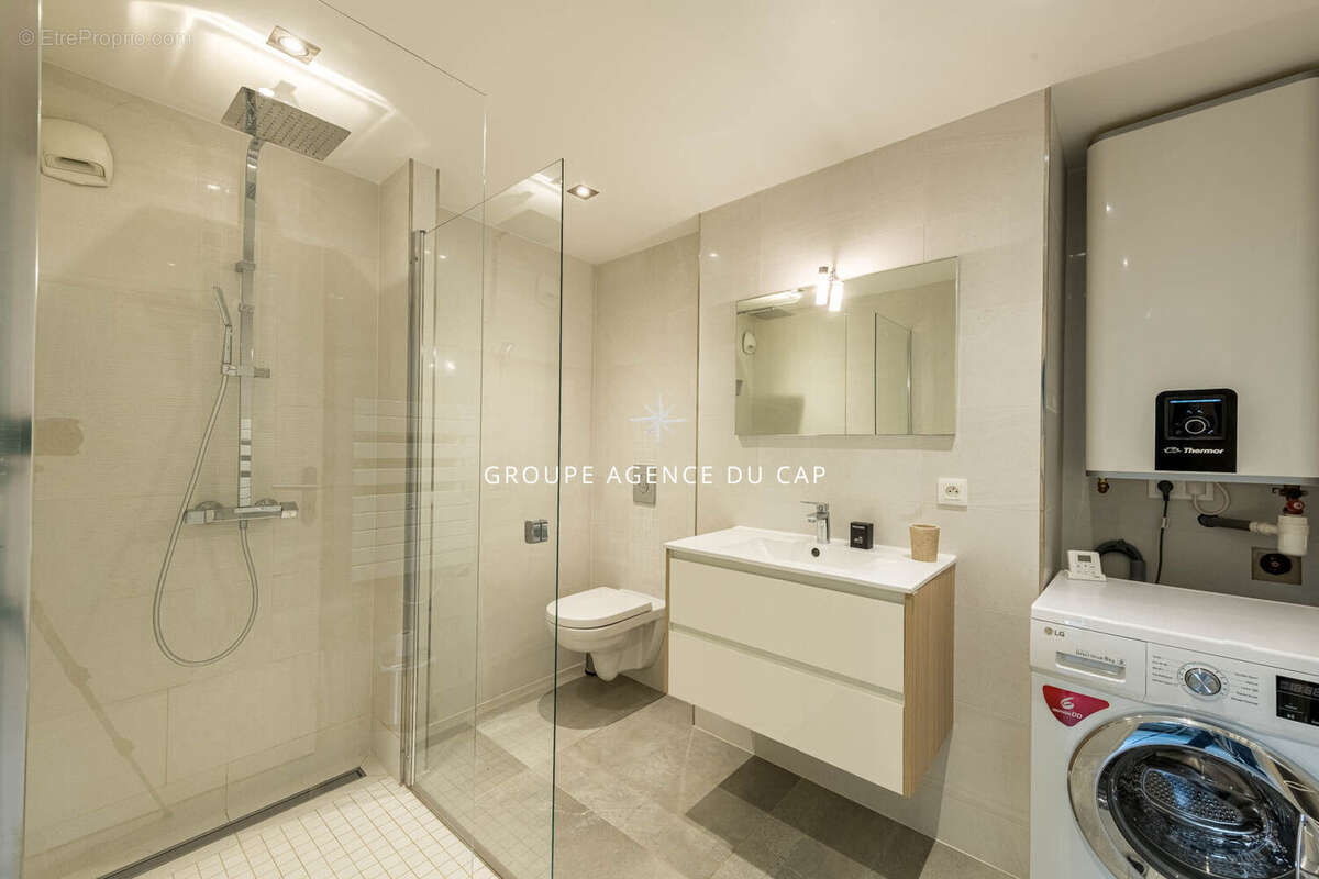 Villa  250 m2  4 chambres et une dependance frejus - photo 16