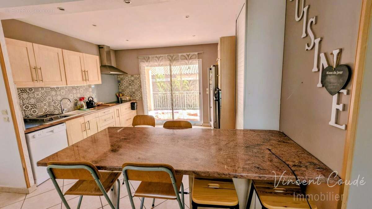 Maison à SAINT-MARTIN-DE-LONDRES