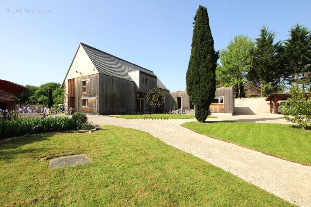 Maison à CHALON-SUR-SAONE