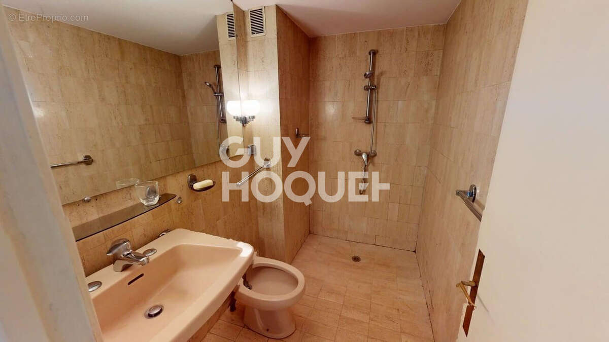 Appartement bourgeois, 5 pièces, 140 m² avec terrasse. A vendre à PERPIGNAN (66000) - photo 12