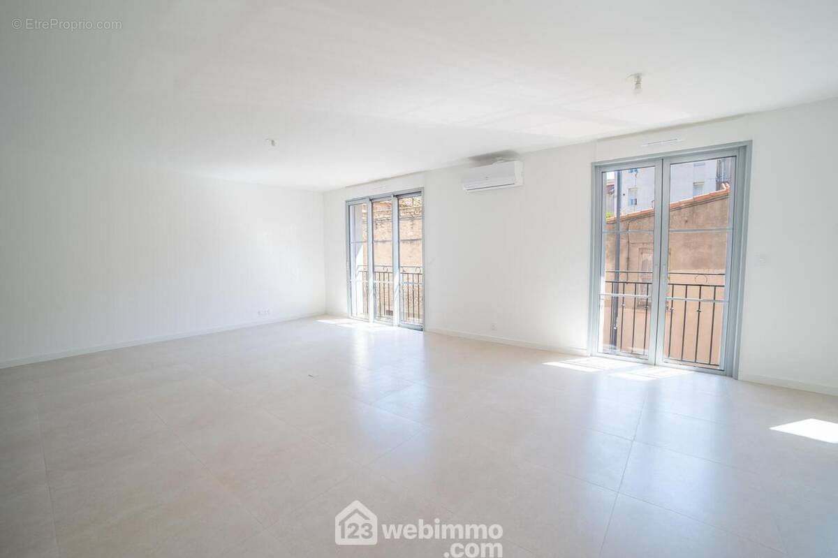 Salon/séjour - Appartement à SETE