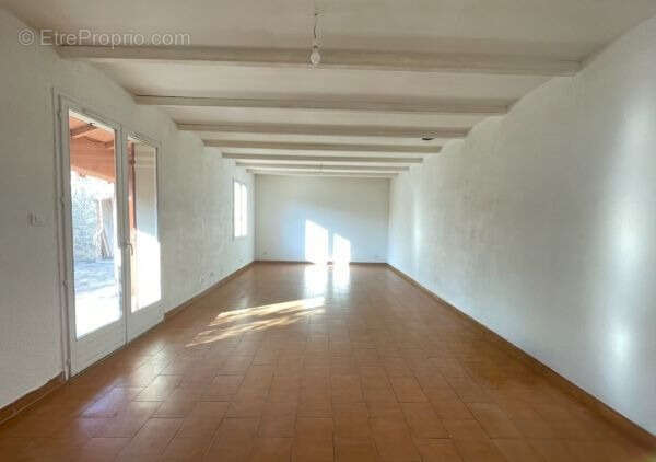 Maison à BOUILLARGUES