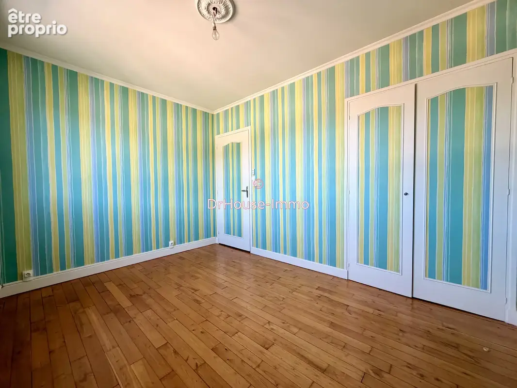 Appartement 4 pièces 67 m² à vendre à Tulle (19000) - photo 7