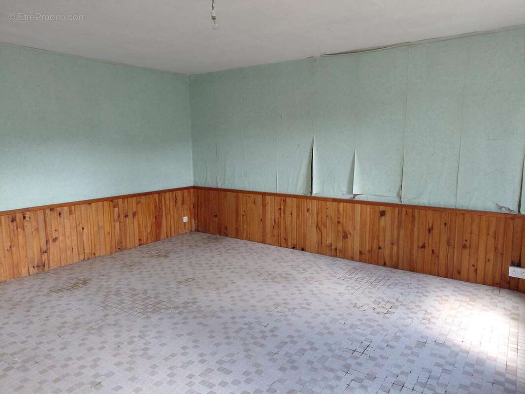 Photo 8 - Maison à LA PACAUDIERE