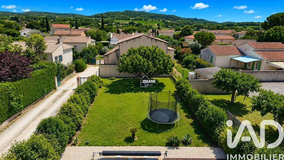 Maison 176 m² à Valreas  - photo 7