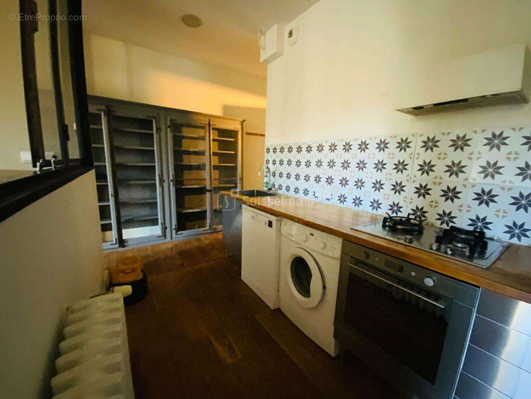 Bel appartement sur cour plein centre - photo 12