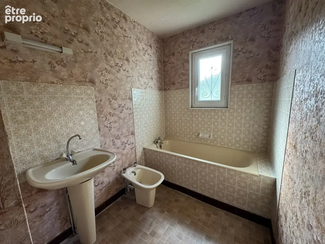 Maison à Ussel en Corrèze - photo 6