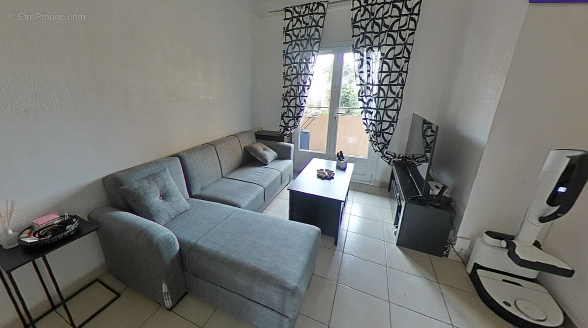 Appartement à MARSEILLE-14E