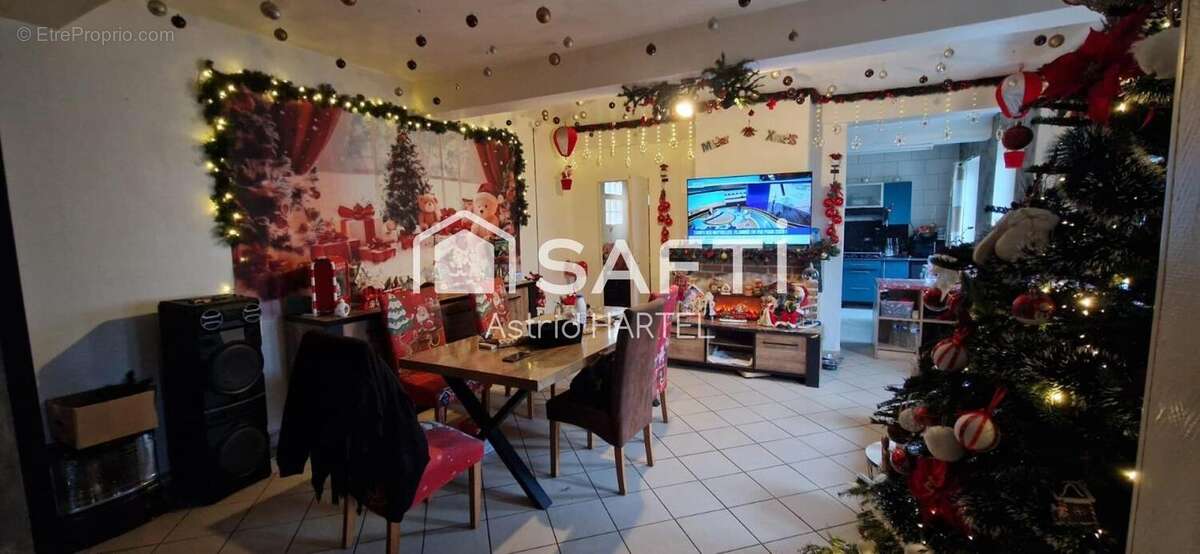 Photo 2 - Maison à VILLERS-OUTREAUX