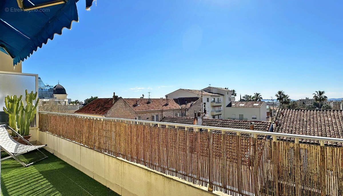 Appartement à HYERES