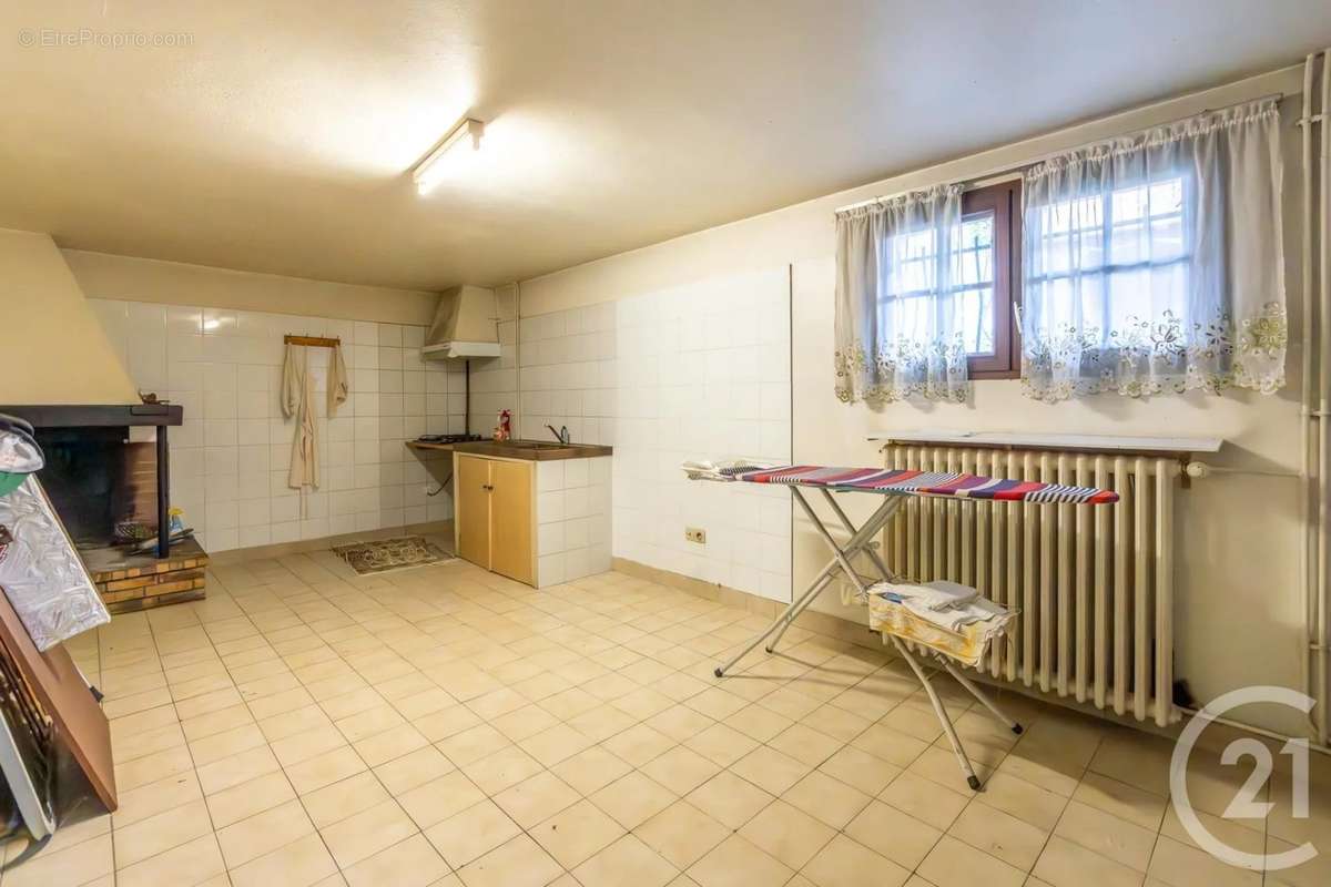 Maison à VILLIERS-SUR-MARNE