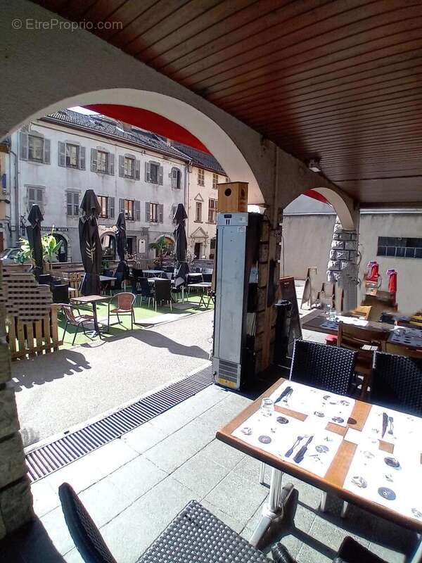 Photo 3 - Commerce à THONES