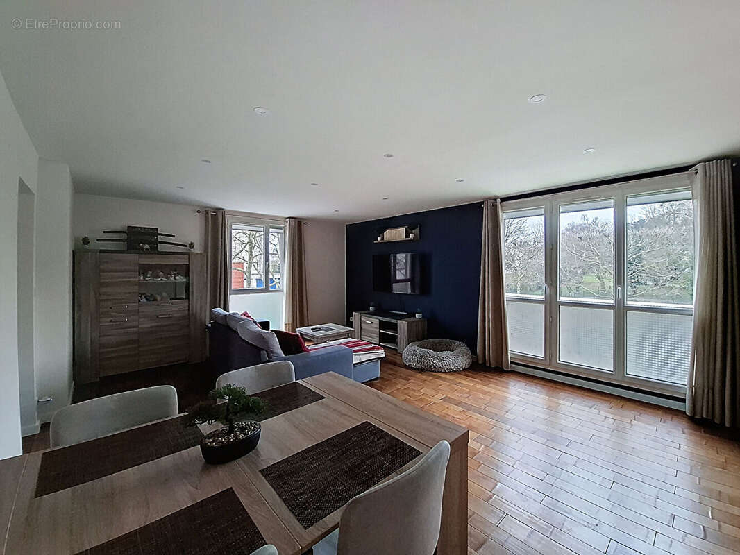 Appartement à CACHAN