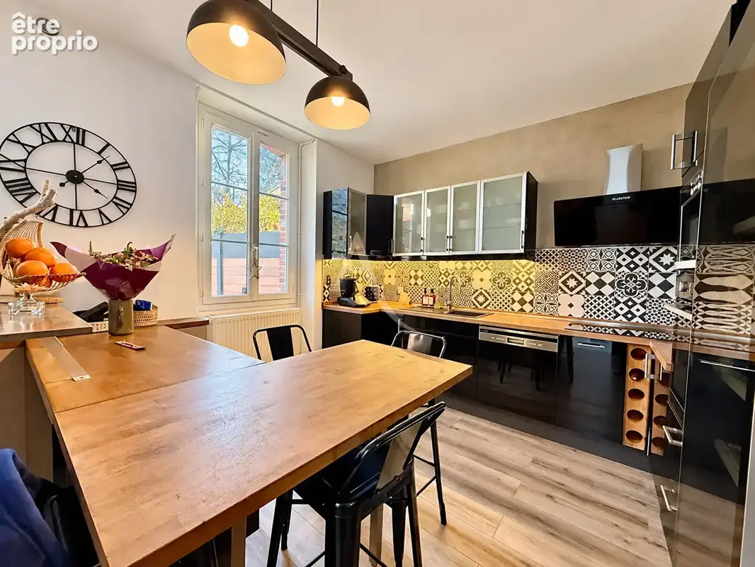 Maison lumineuse de 180m2 - photo 3