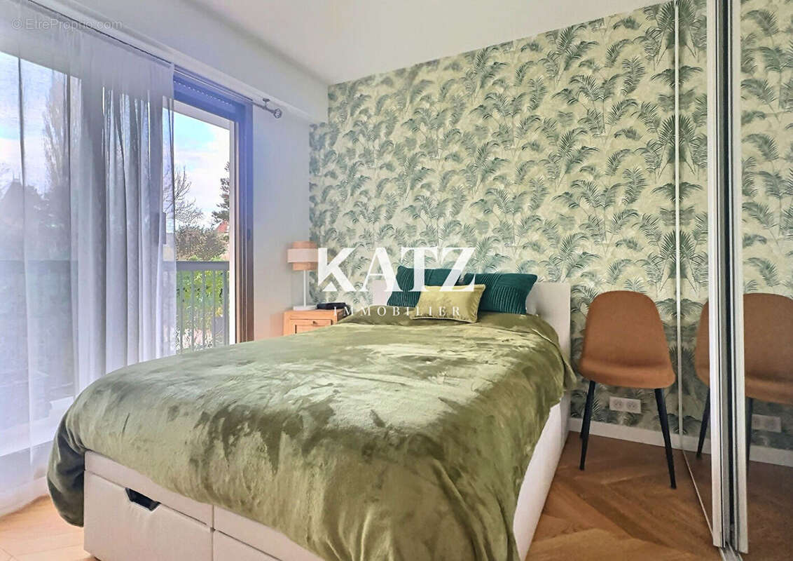 Appartement à GARCHES