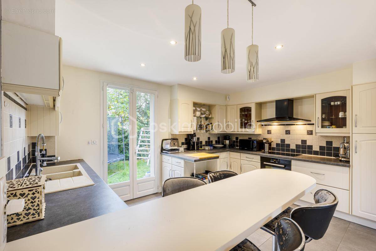 Maison à CONFLANS-SAINTE-HONORINE