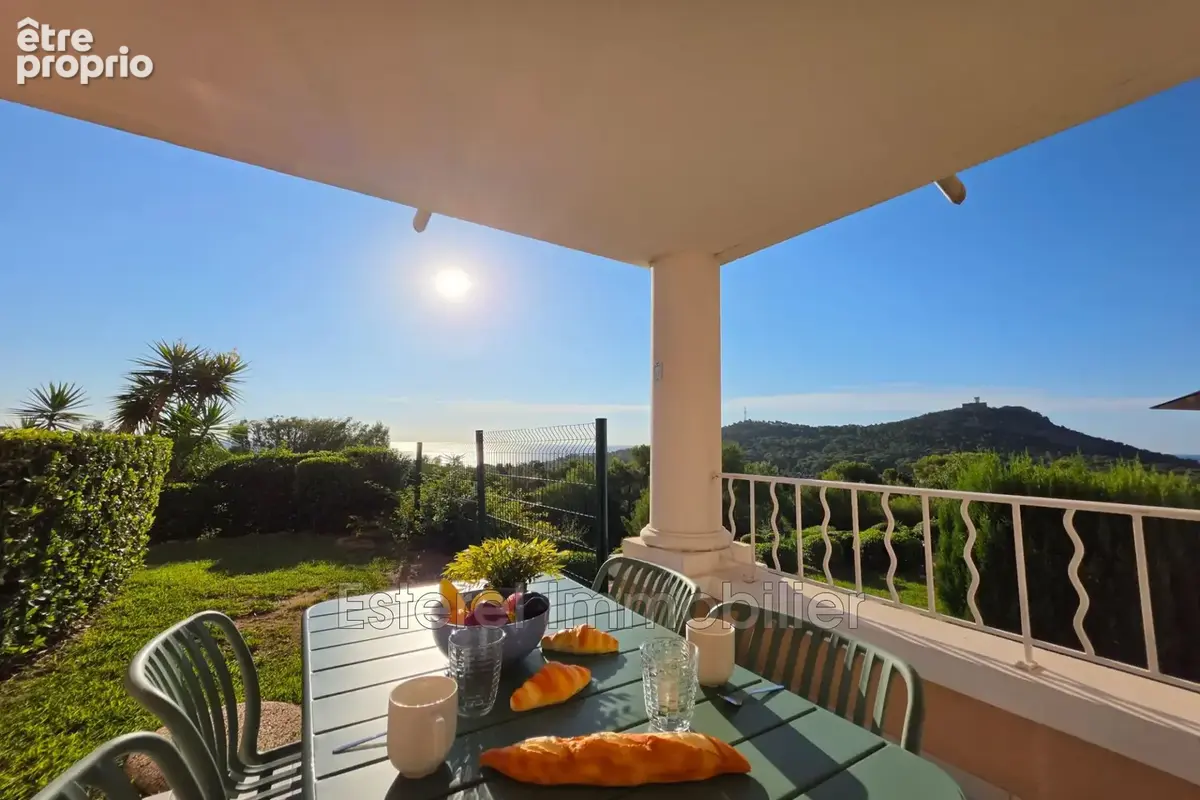 Photo Appartement à Saint-Raphael au prix de 170 000€