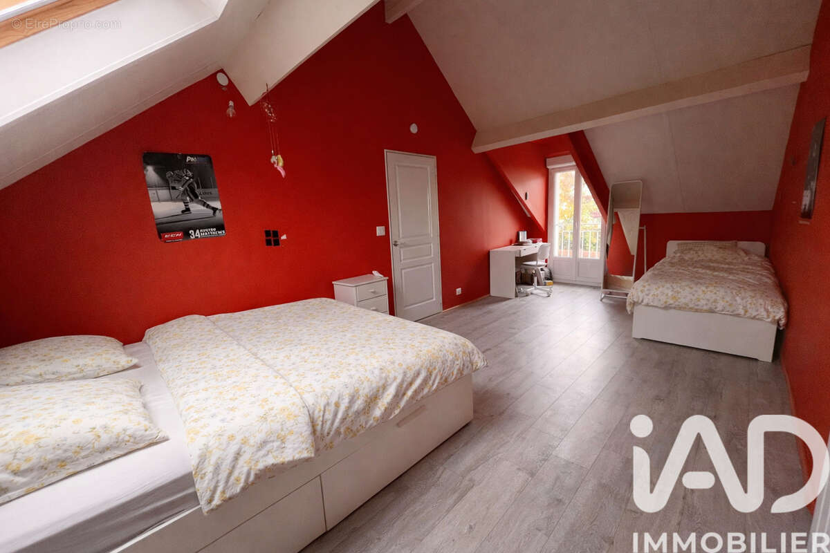 Maison 222 m² à Cely  - photo 9