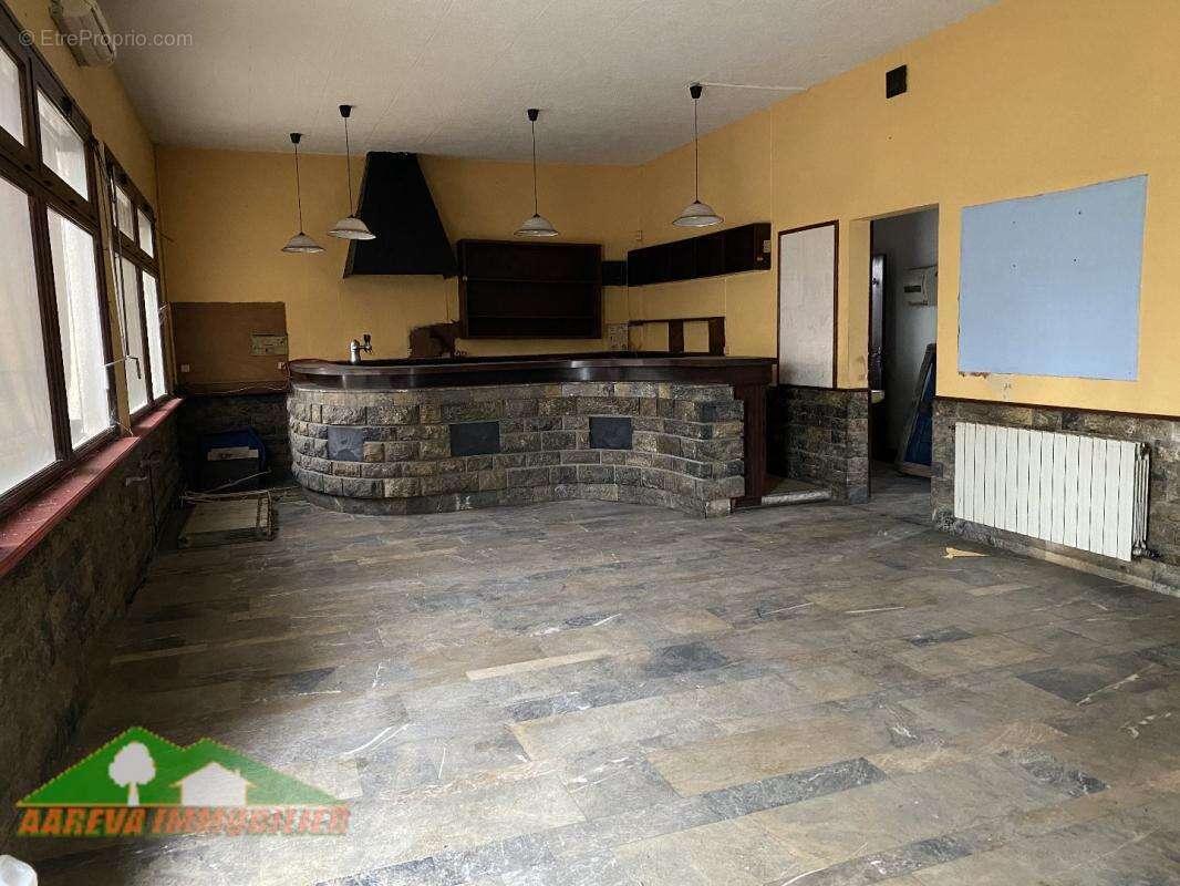 Local commercial - photo 3