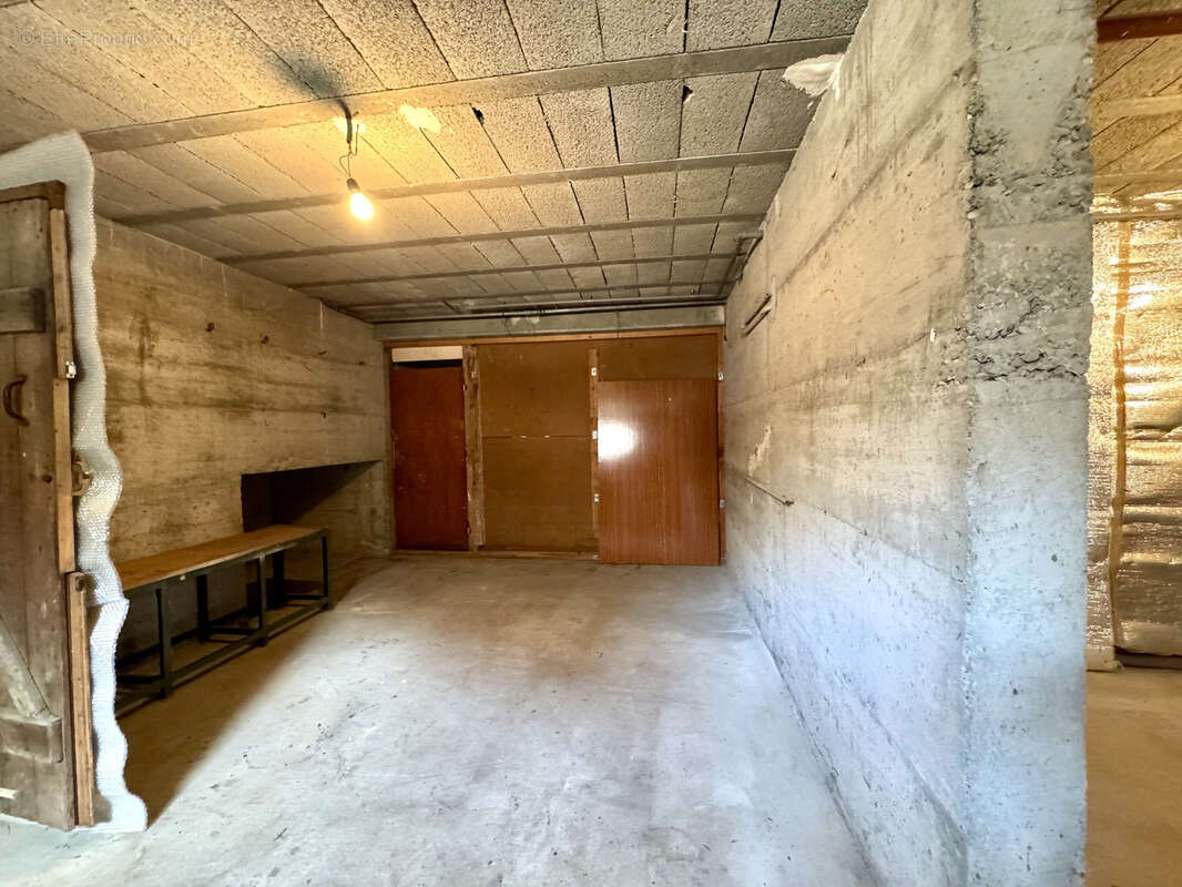 Vendenheim   spacieux duplex 6 pièces avec cour privative et beau potentiel - photo 15