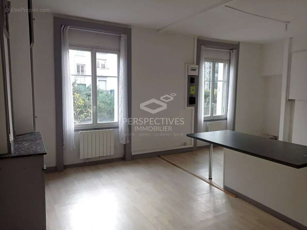 Appartement à SAINT-ETIENNE