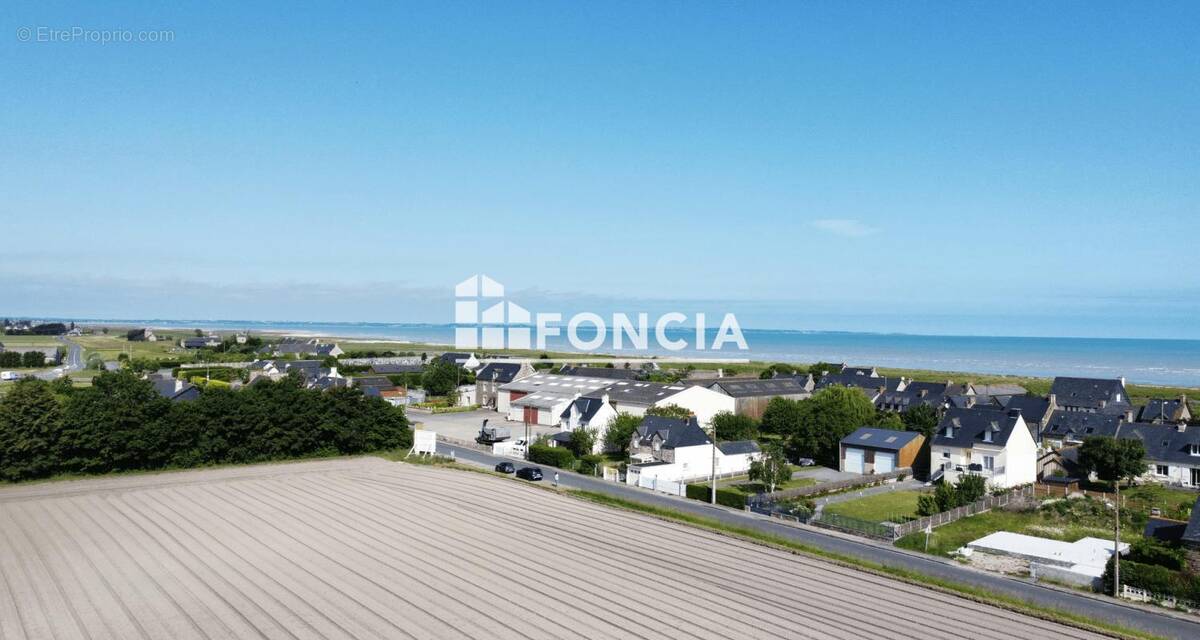 Terrain à CHERRUEIX