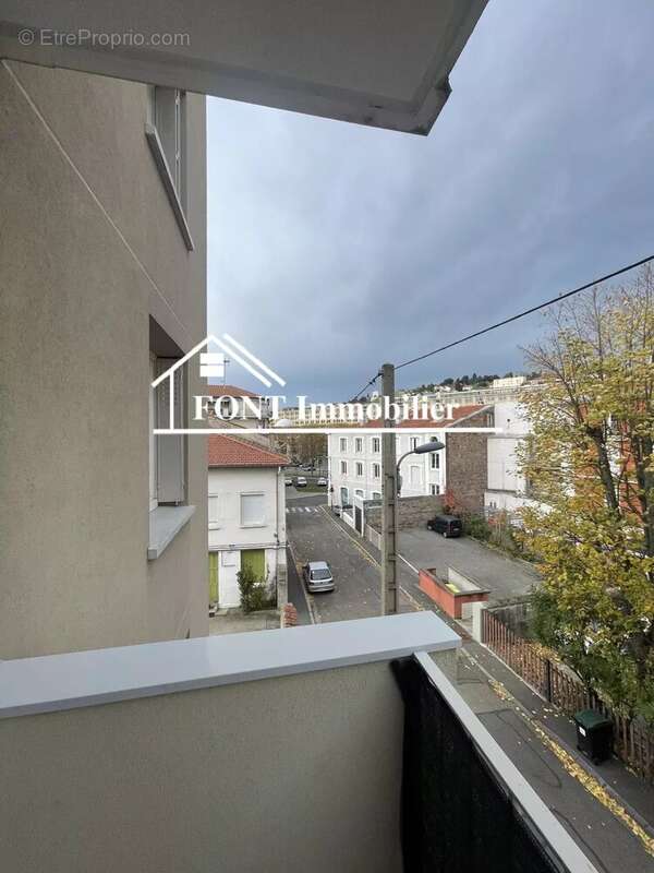 Appartement à SAINT-ETIENNE