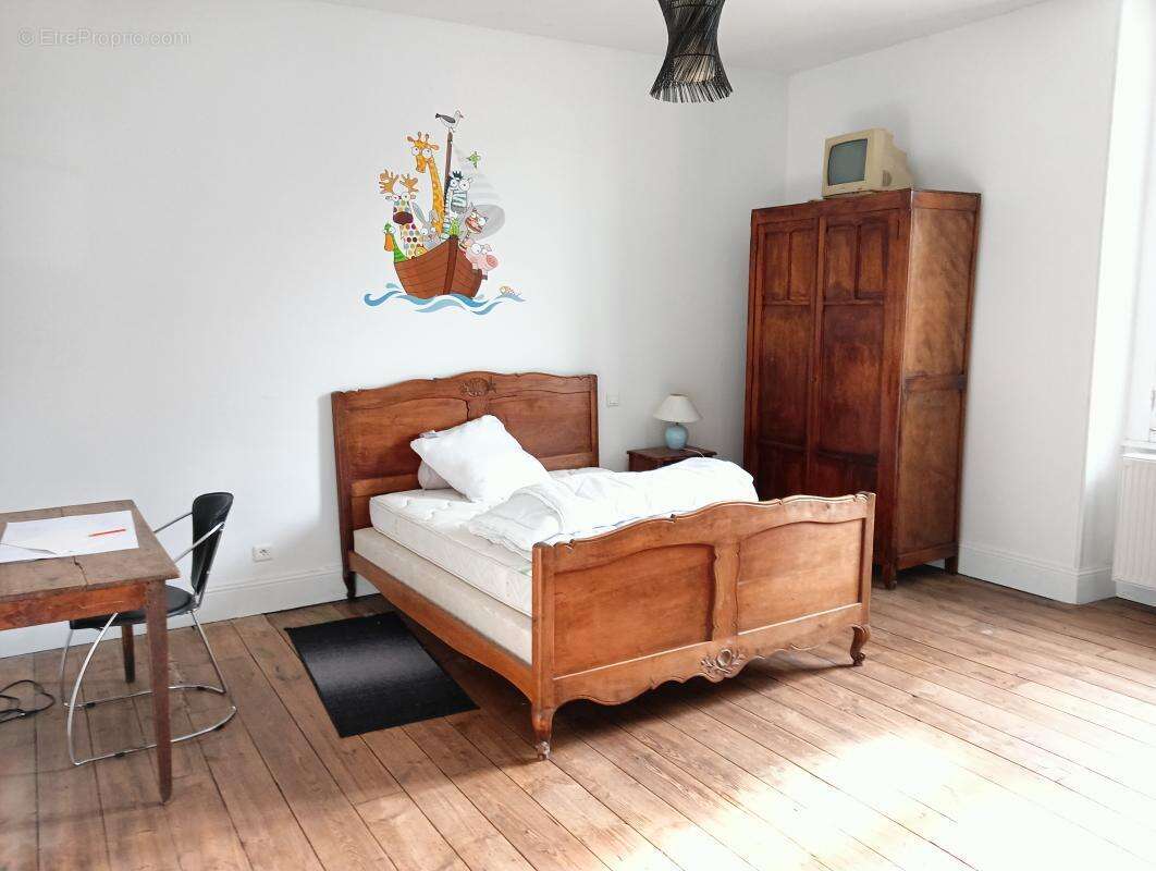 Appartement à DECAZEVILLE