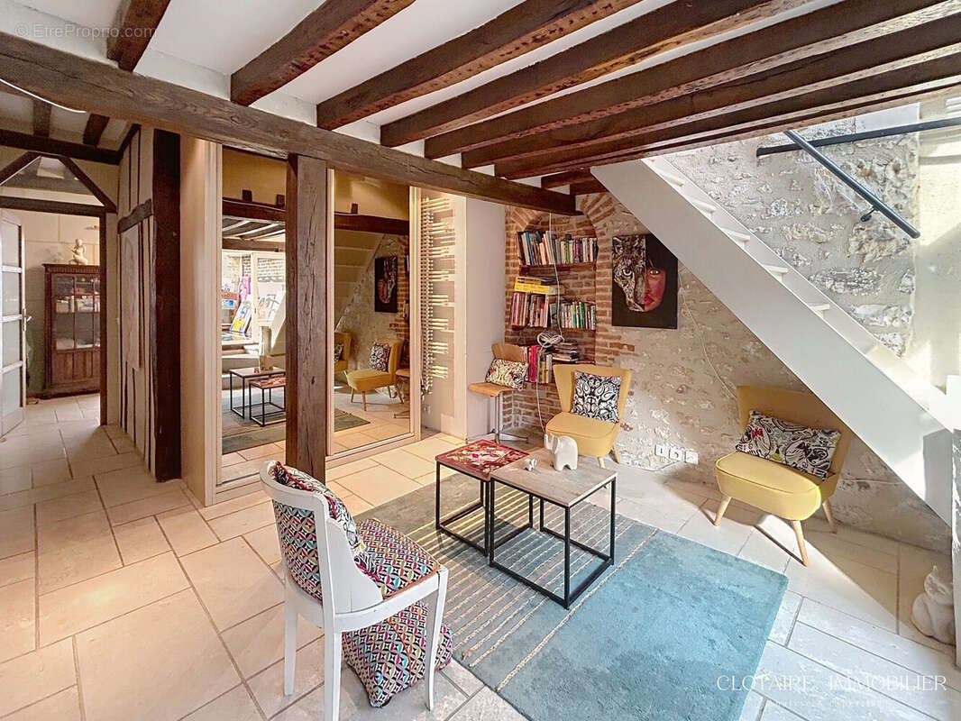 Maison à COMPIEGNE