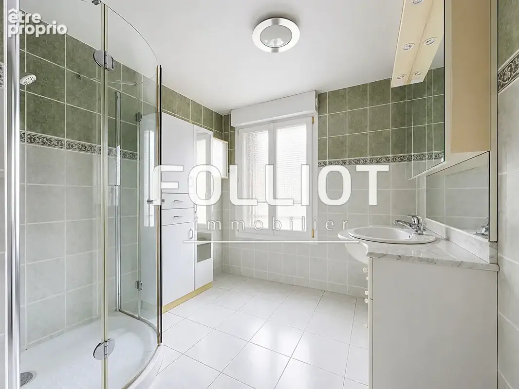 A VENDRE, Maison Brecey 5 pièce(s) 145 m2 - photo 6