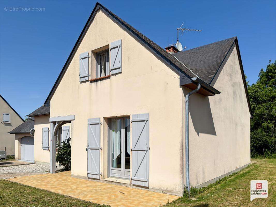 Maison à SABLE-SUR-SARTHE