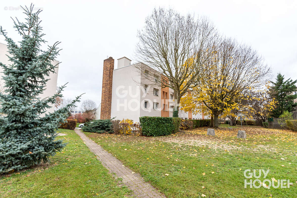 Appartement à ATHIS-MONS