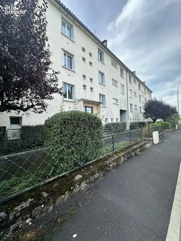 Appartement à ARPAJON-SUR-CERE