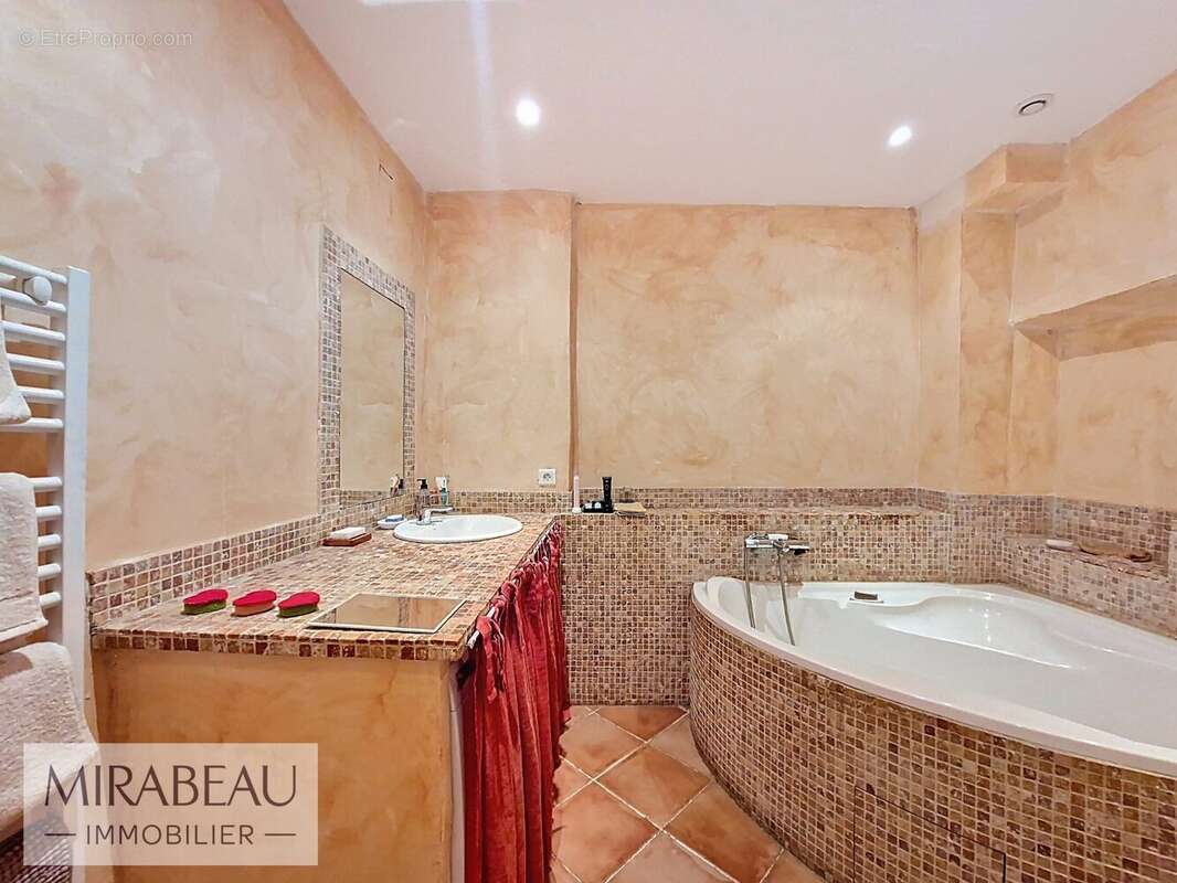 Maison à BEAUMONT-DE-PERTUIS