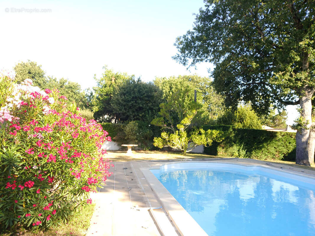 Maison à VAUX-SUR-MER