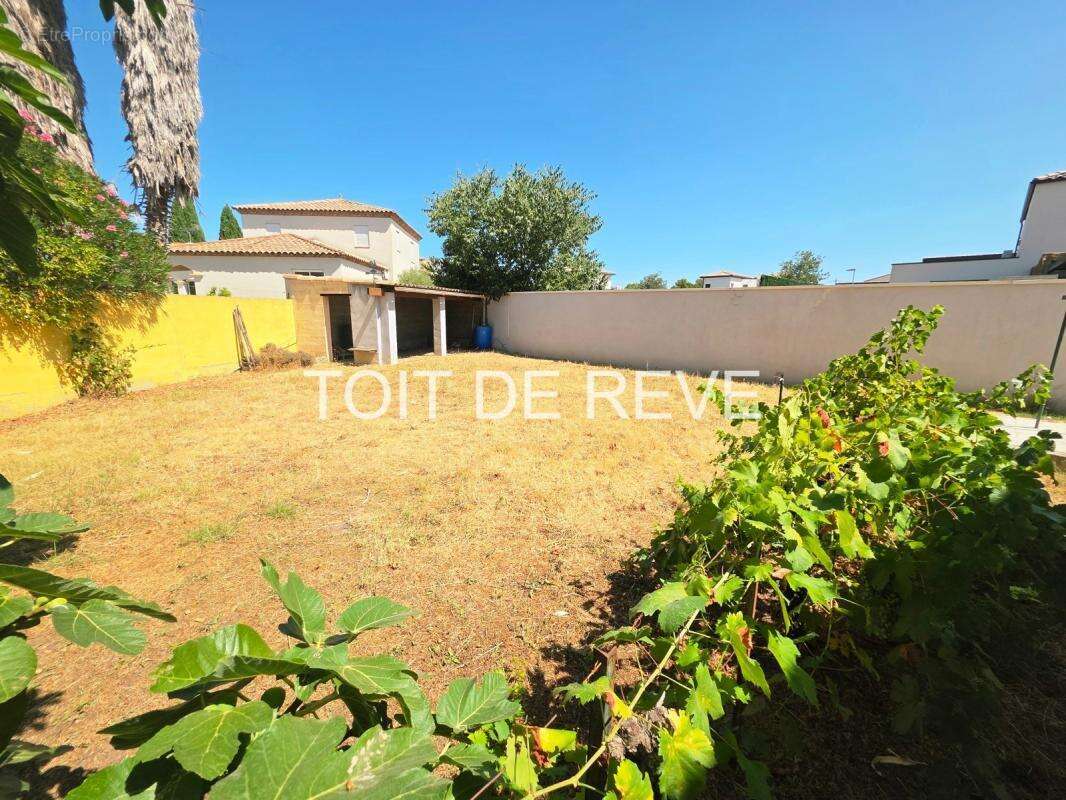 TEYRAN : Maison T5 de 135m² habitable sur une parcelle de 900m² - photo 2