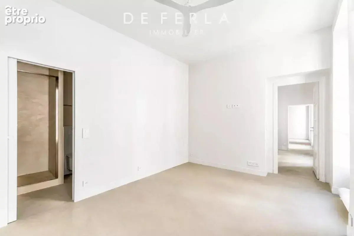 Paris V – Quartier Latin  Appartement d'exception entièrement rénové avec extérieur - photo 15