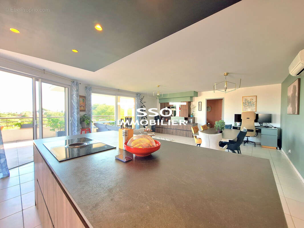 Appartement 132 m² à Nimes  - photo 6