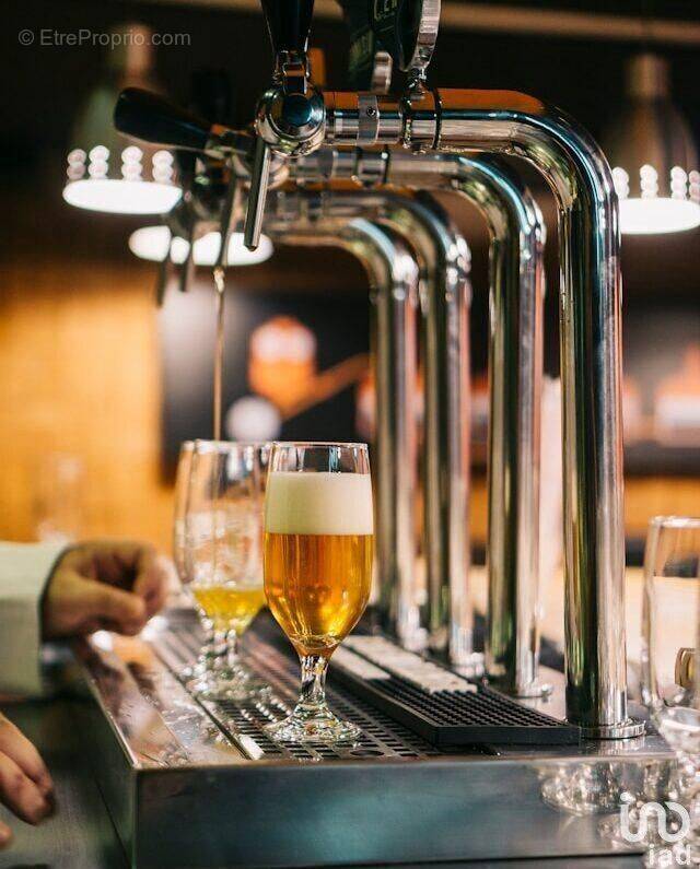 Photo 1 - Commerce à TOURS