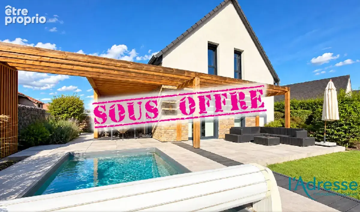 Photo Maison à Houssen au prix de 399 000€
