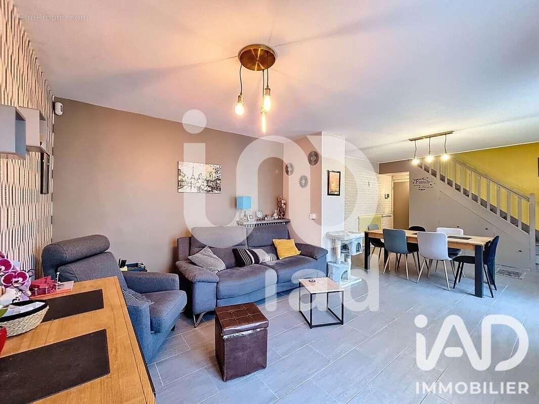 Maison 116 m² à Aulnay-Sous-Bois  - photo 8