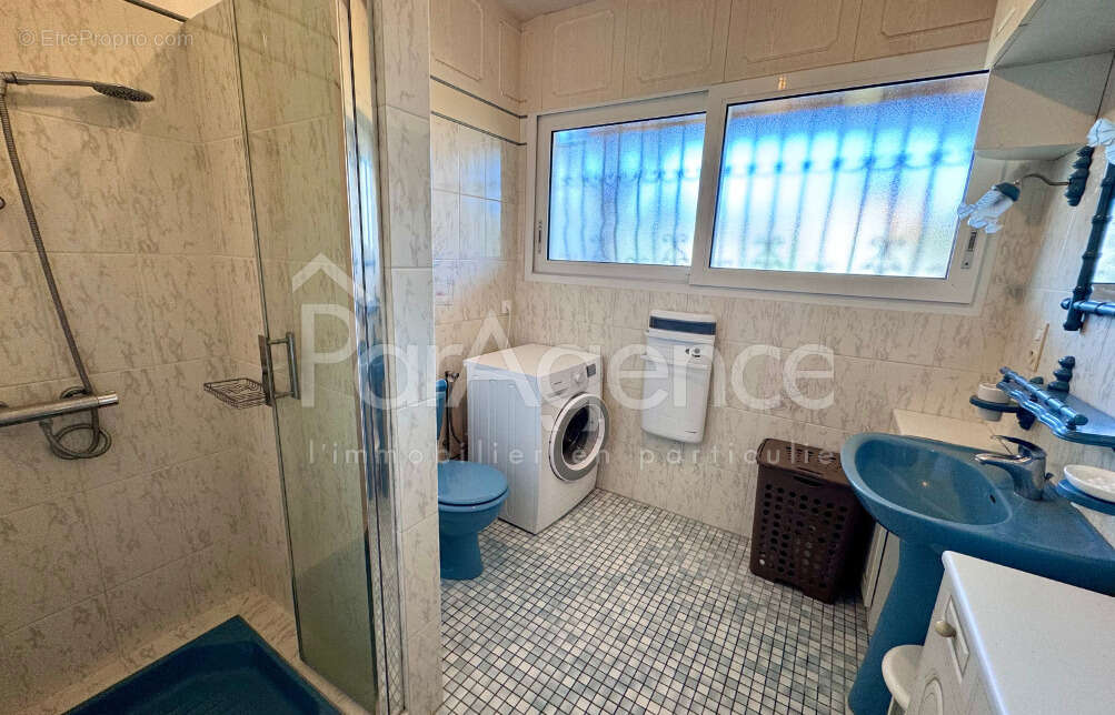 Maison à VAUX-SUR-MER