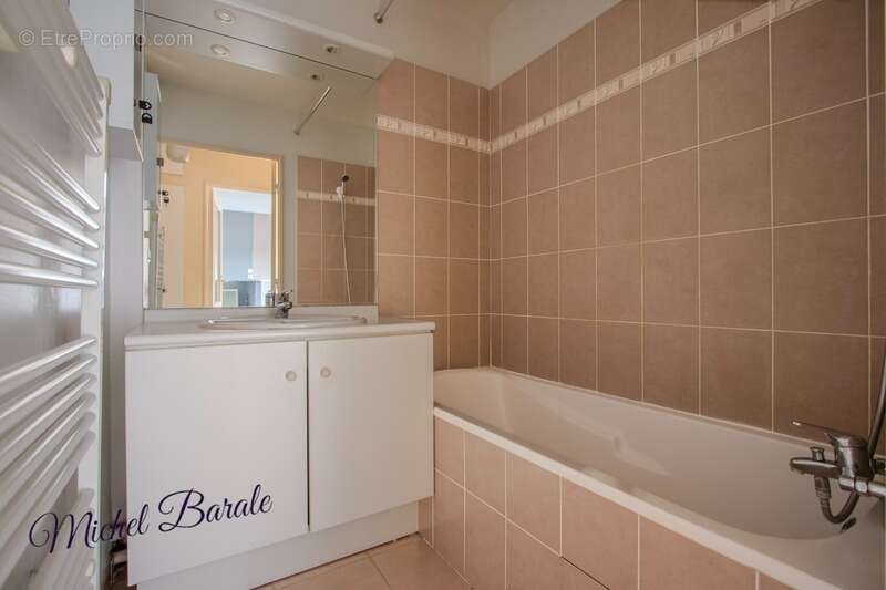 Appartement à TASSIN-LA-DEMI-LUNE