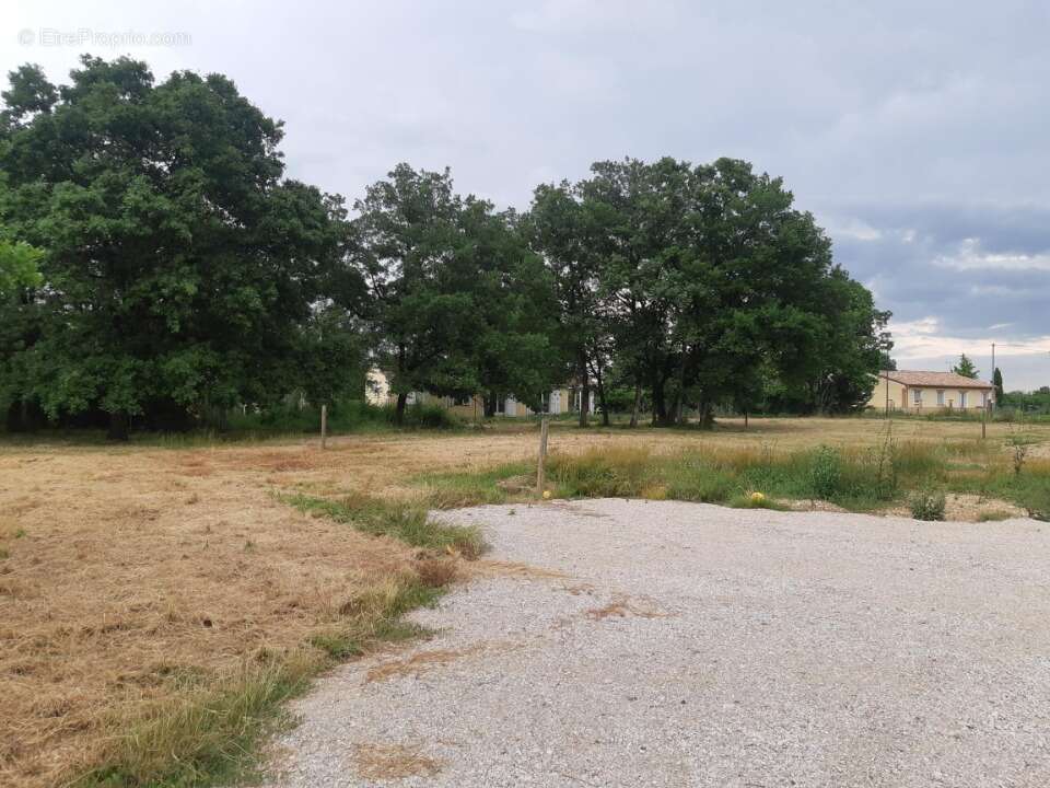 Terrain à FABAS