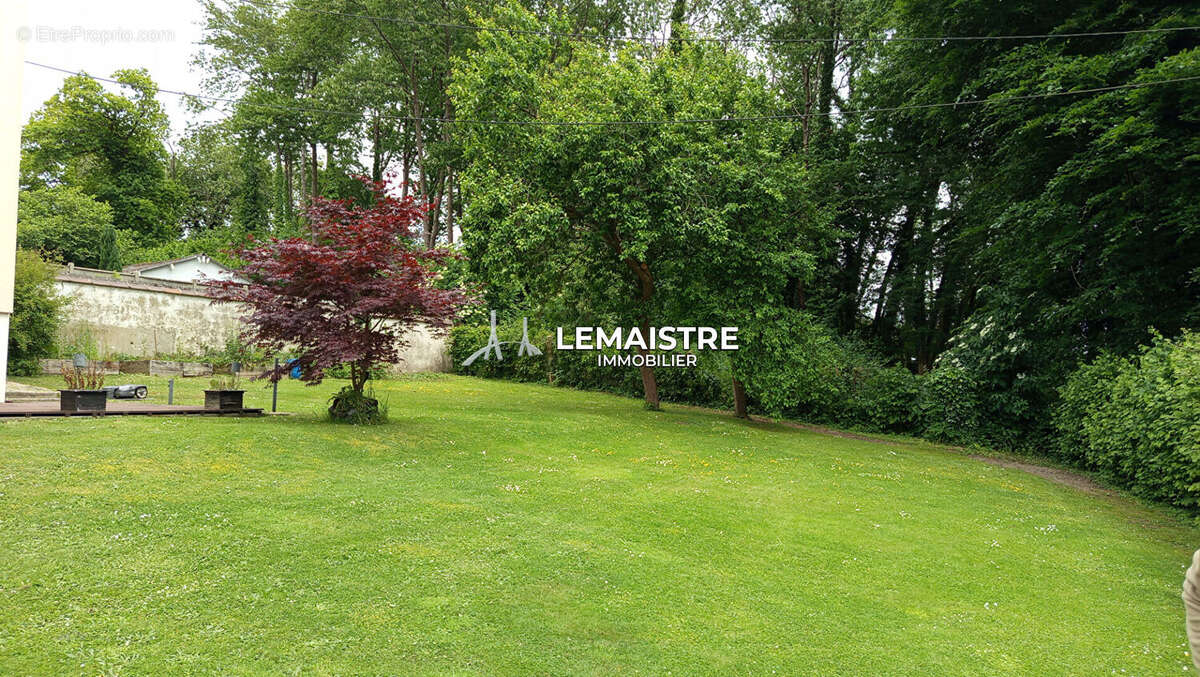 Maison à NOTRE-DAME-DE-GRAVENCHON