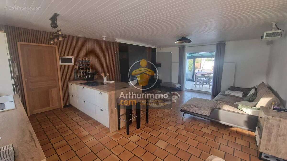 Maison à SAINT-GERVAIS