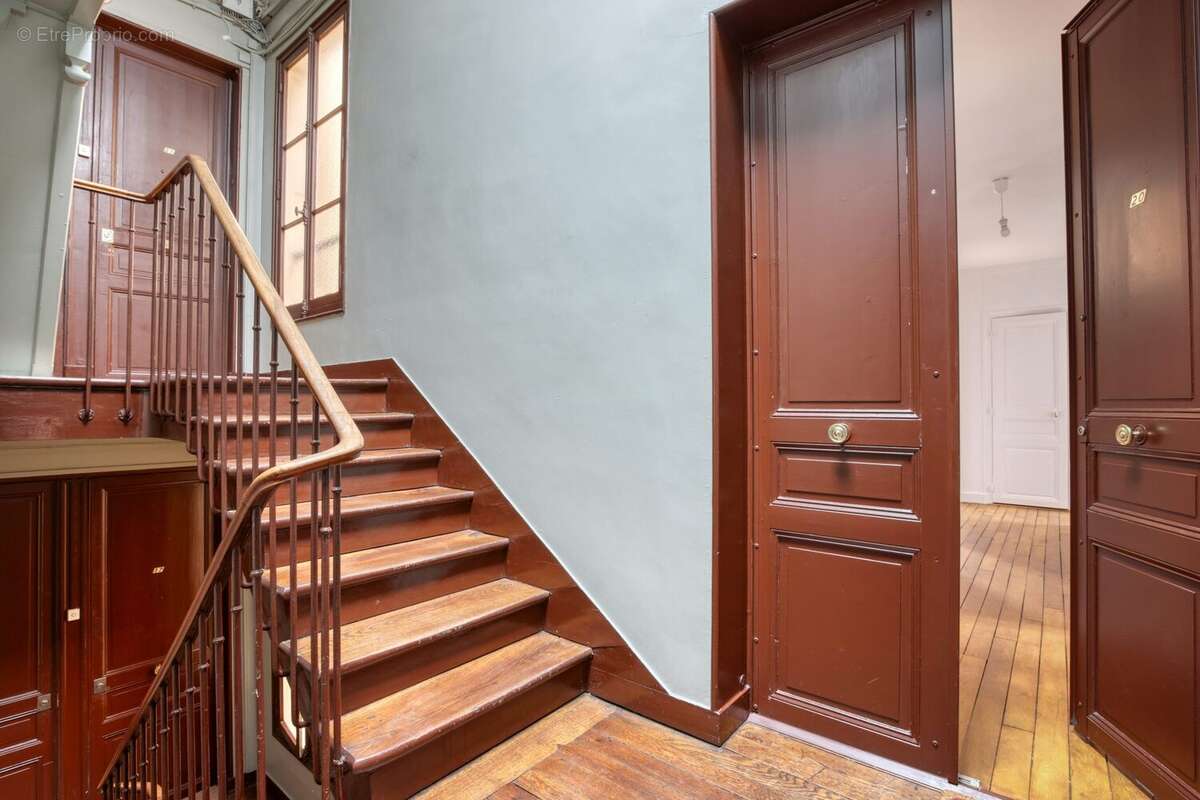 Appartement à NANTERRE